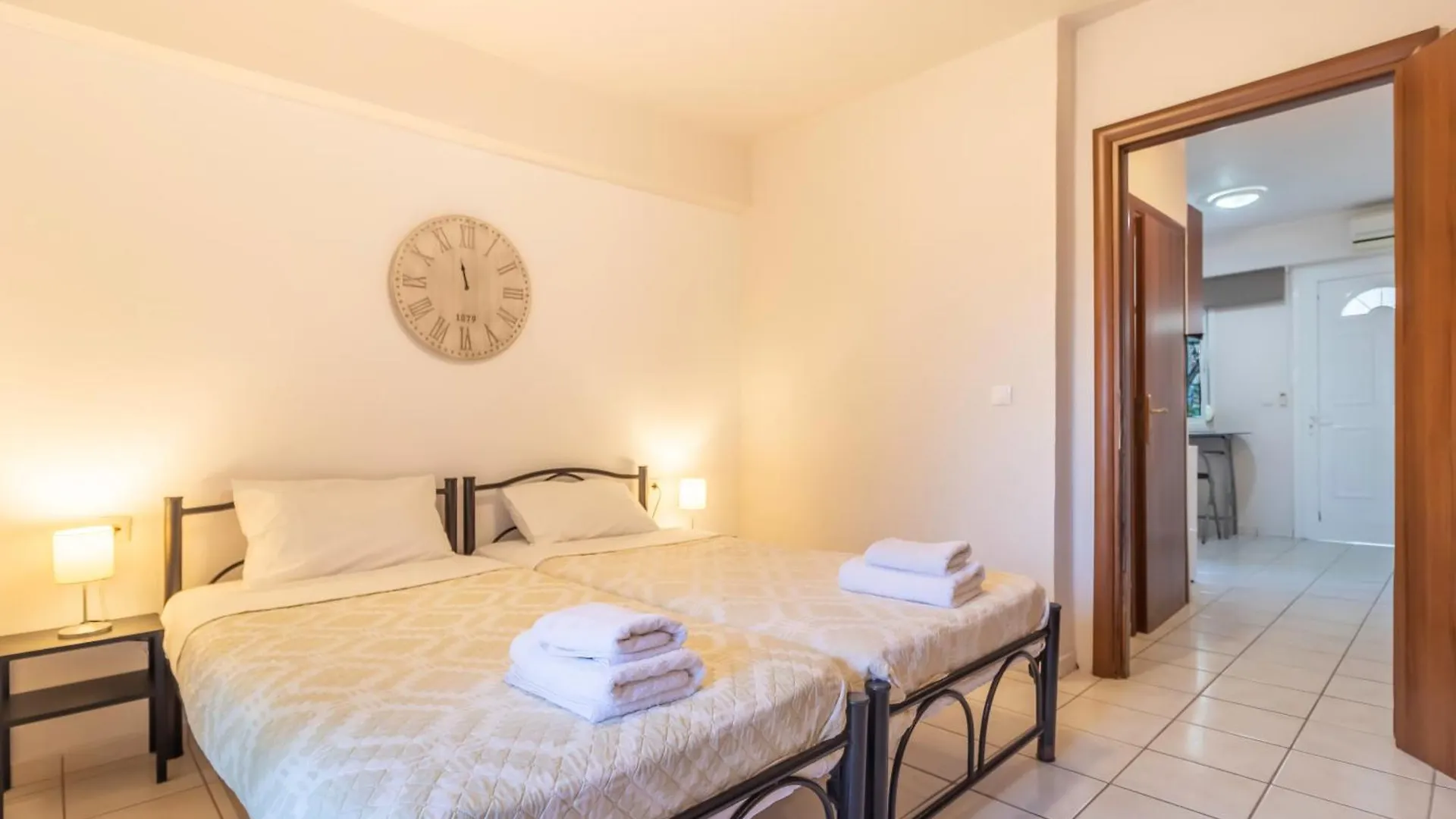 Properstay 107 - Villa Sea View Polychrono